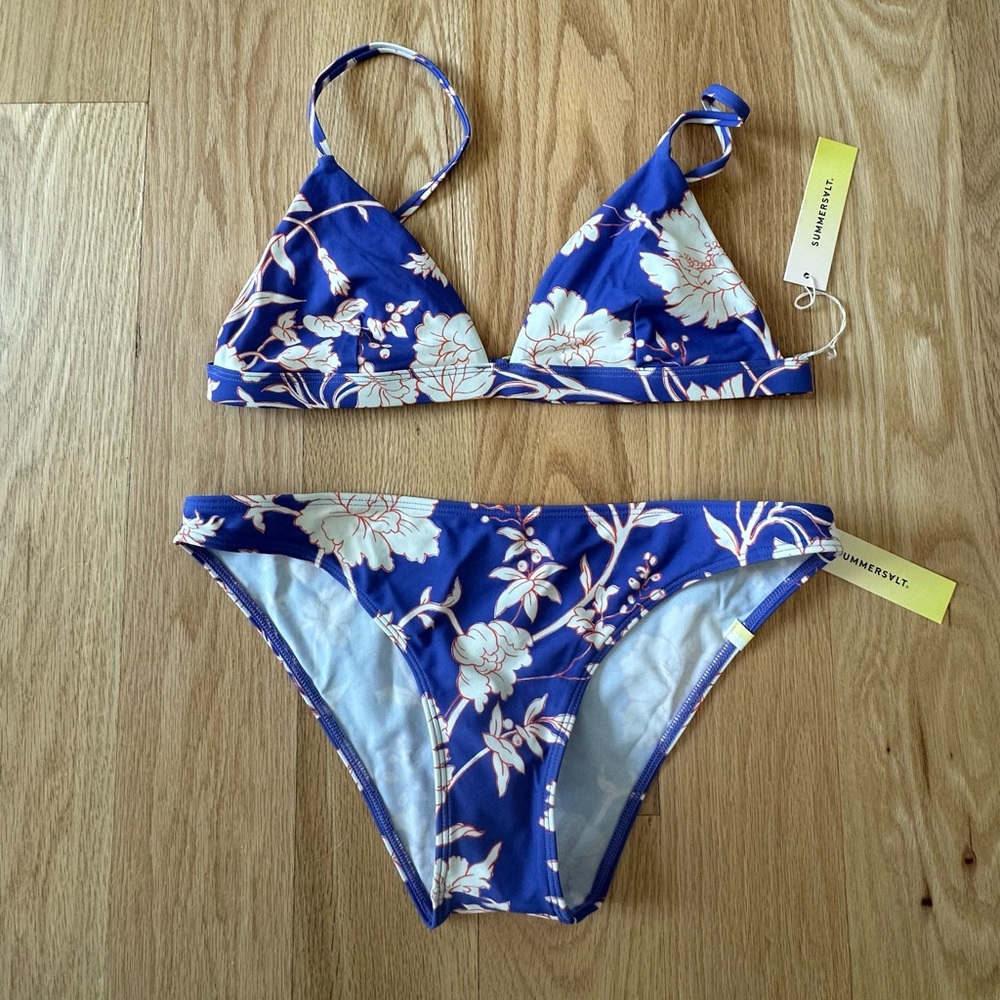 Floral bikini size medium